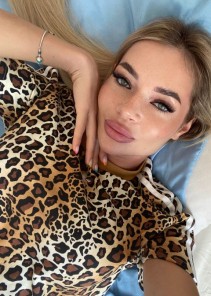 Фото проститутки Карина №13 в городе Москва